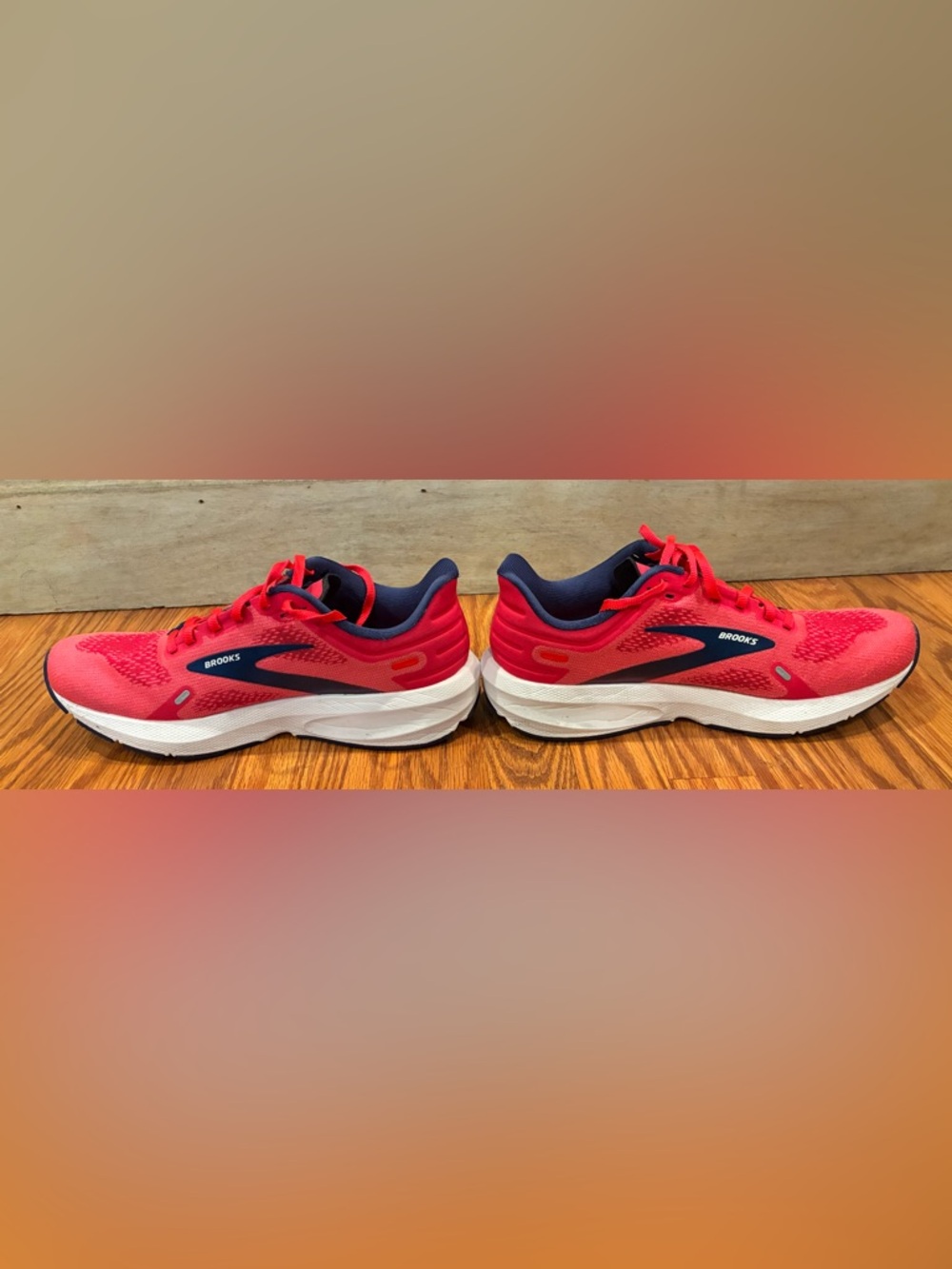 Brooks Launch 9 Running Shoes Pink Navy Women’s Size 8 Medium - Picture 4 of 10